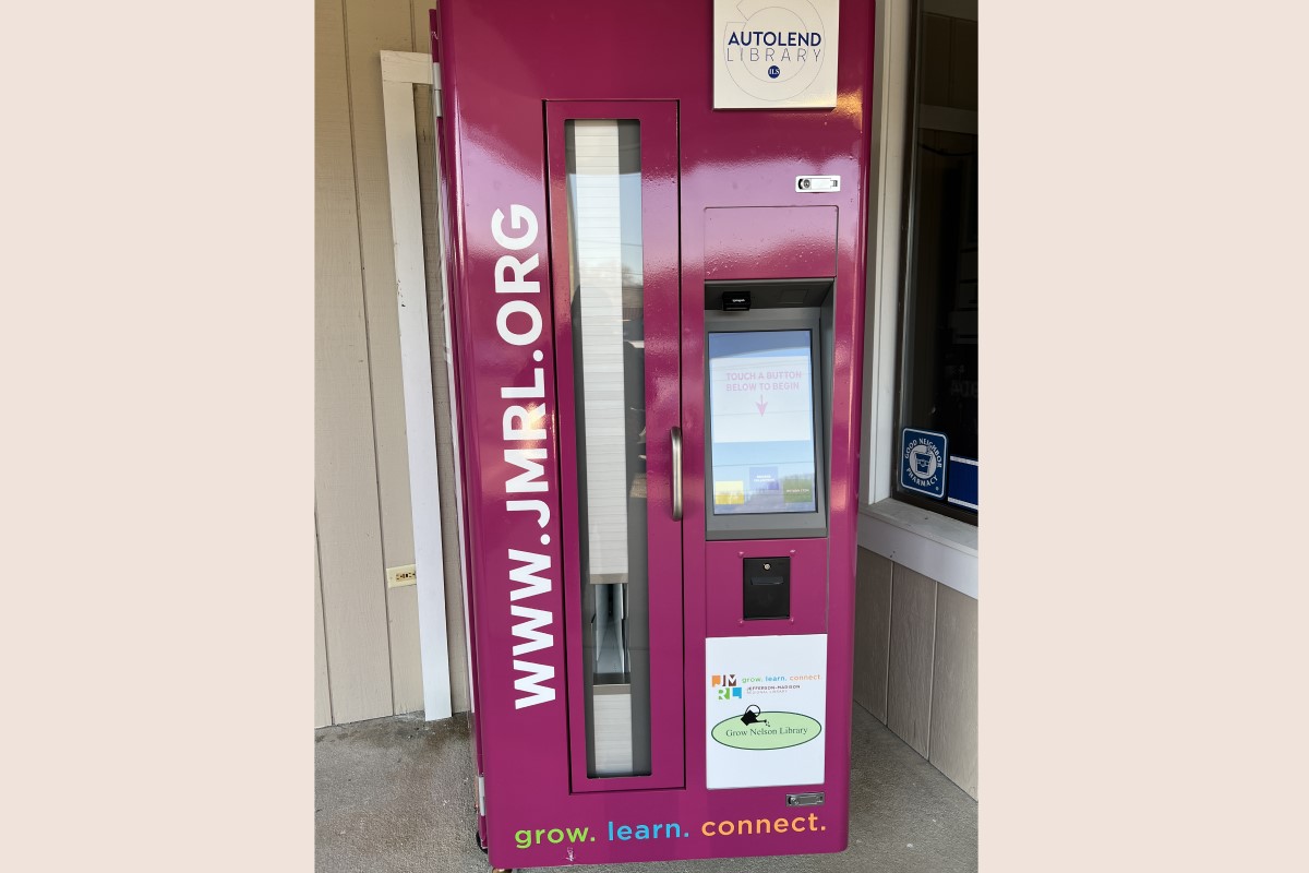 Nellysford JMRL vending machine