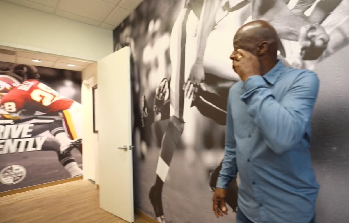 Darrell Green jersey retired