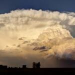 thunderstorm anvil cloud