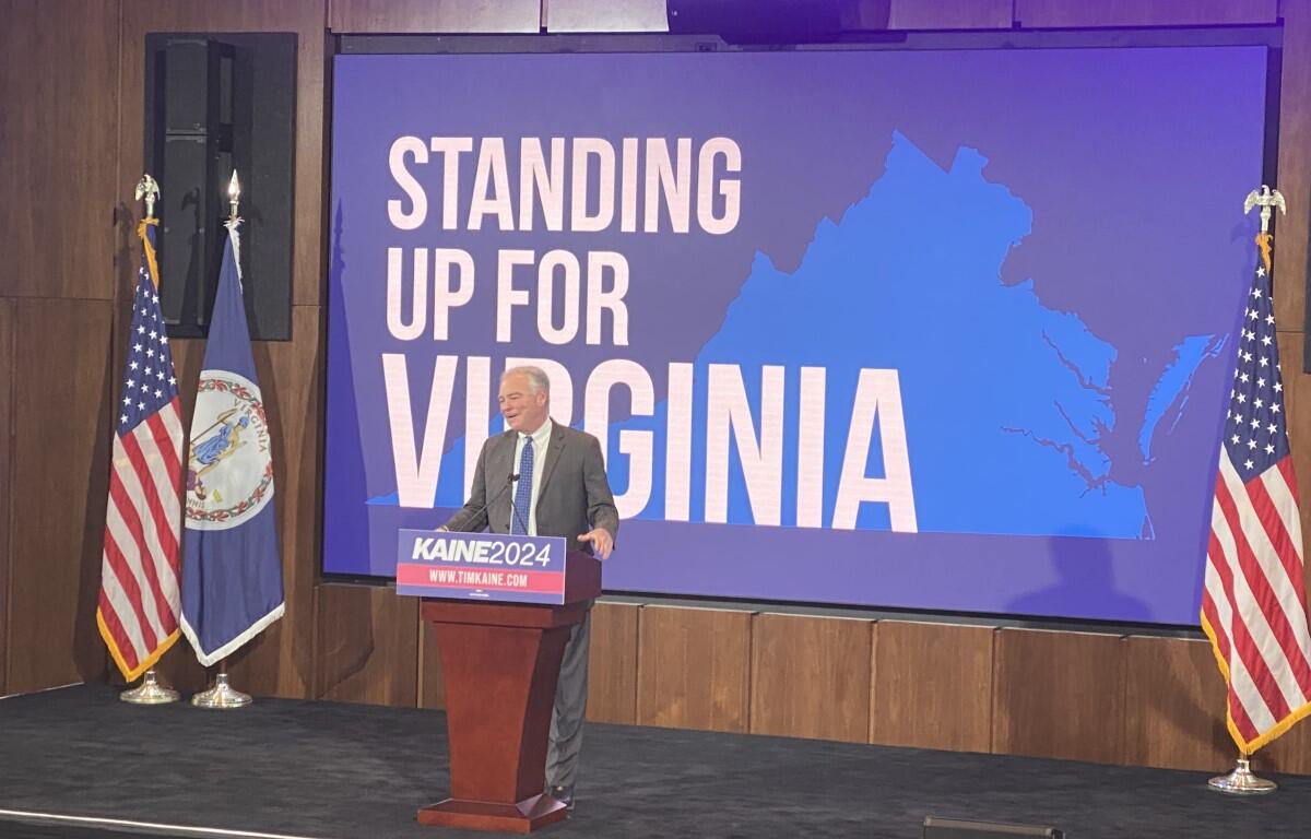 Tim Kaine Cville campaign kickoff