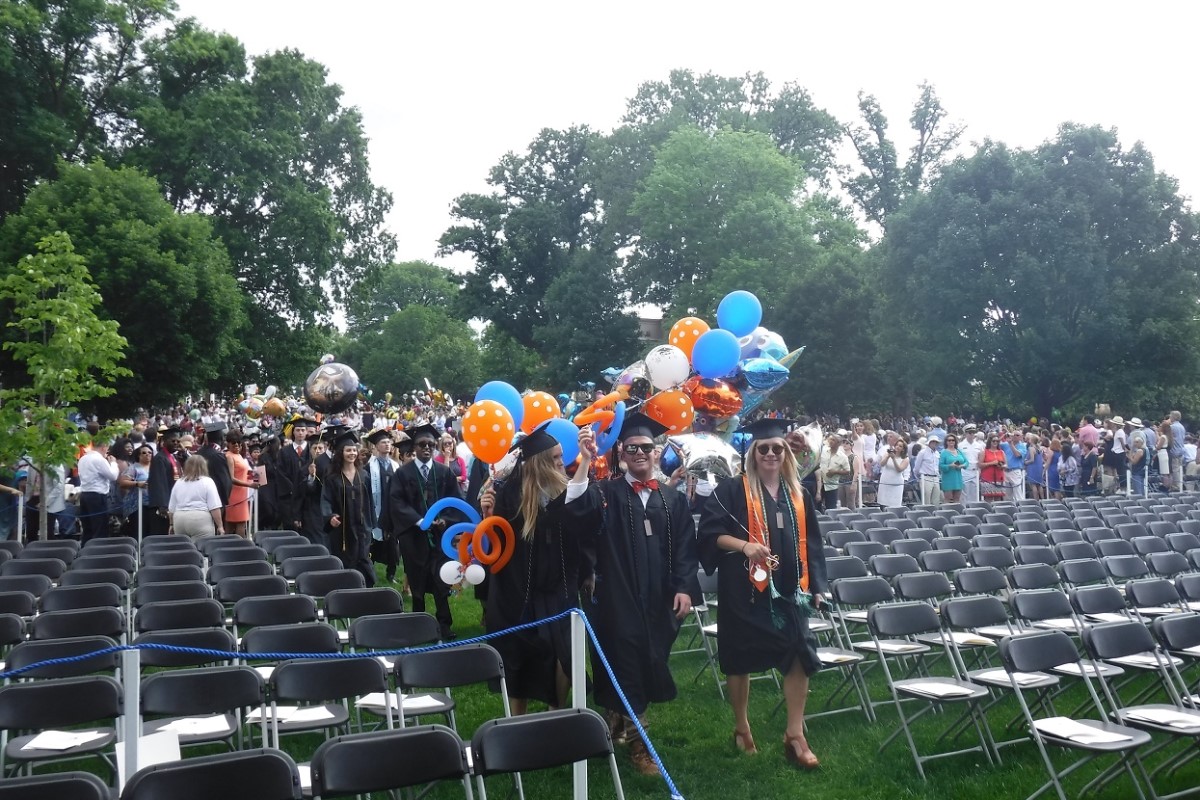 UVa Final Exercises procession
