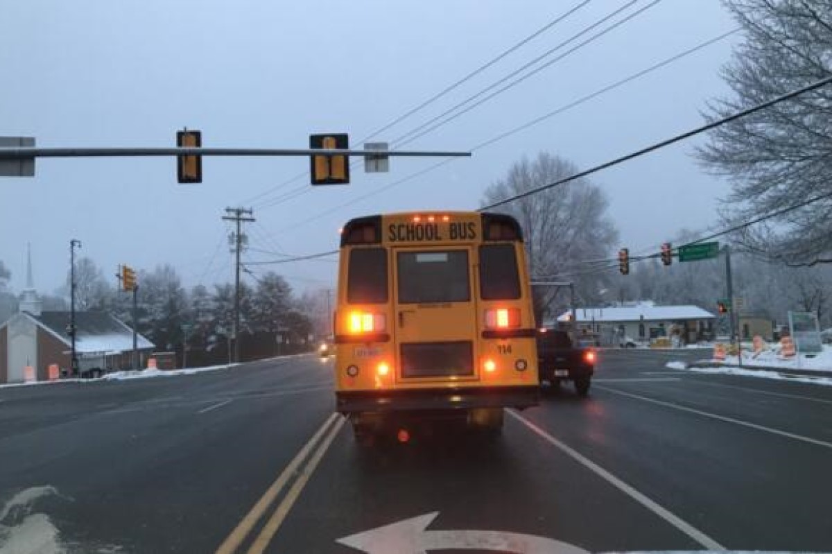 school bus on hydraulic