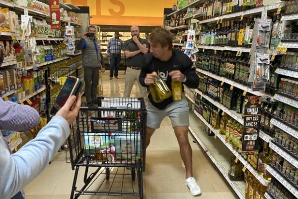 Annual Shop to Stop Hunger Thursday Morning at Rio Hill Kroger