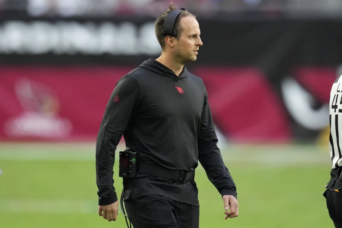 VT D-coordinator Sam Siefkes