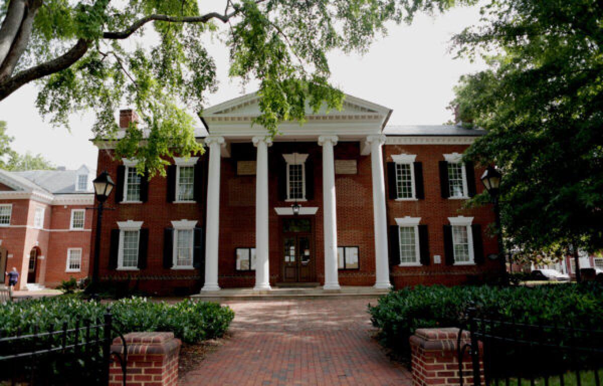 Albemarle courts building