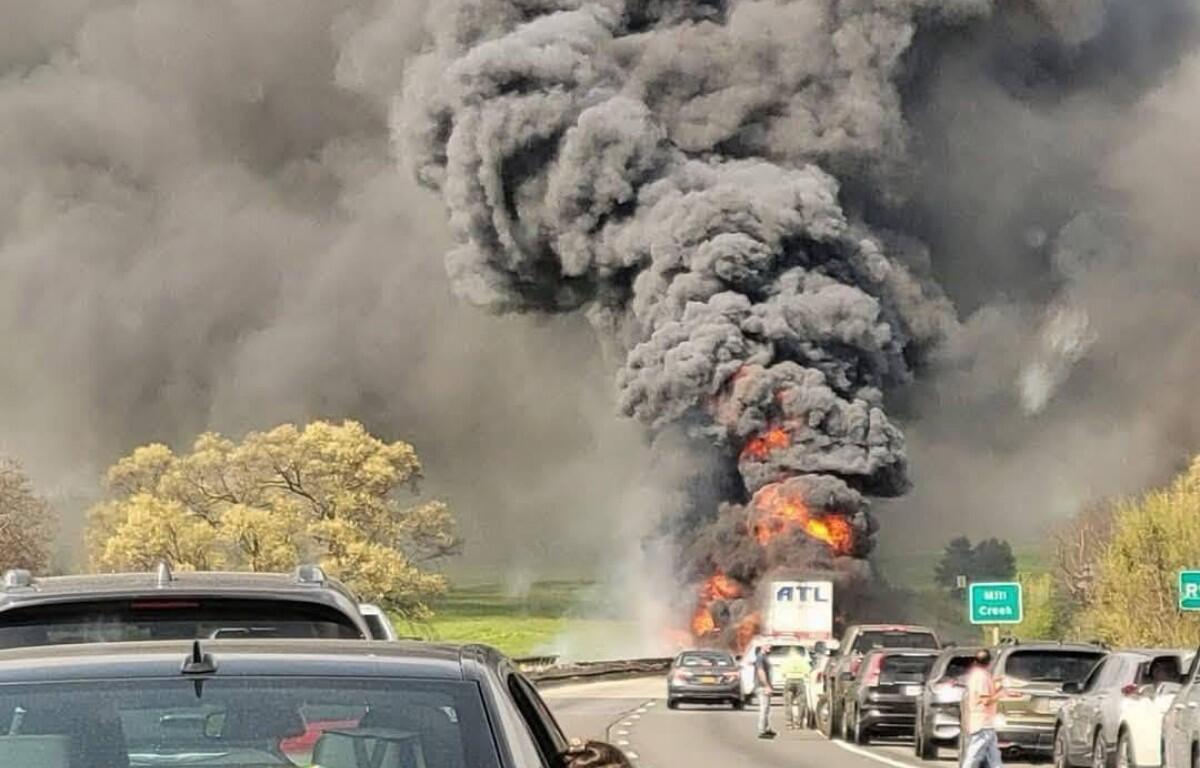 I81 Shenandoah County tractor trailer crash