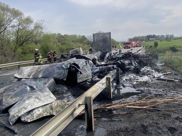 I81 Shenandoah County tractor trailer crash