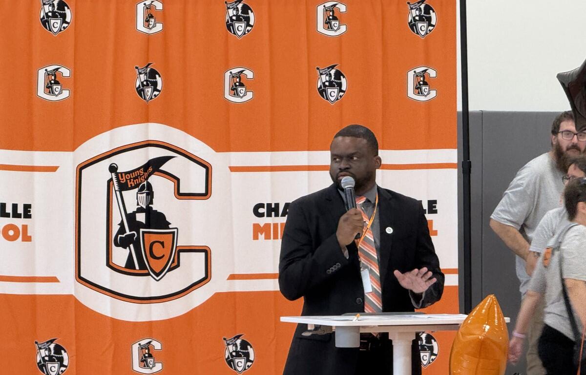 Cville Middle Principal Rodney Jordan