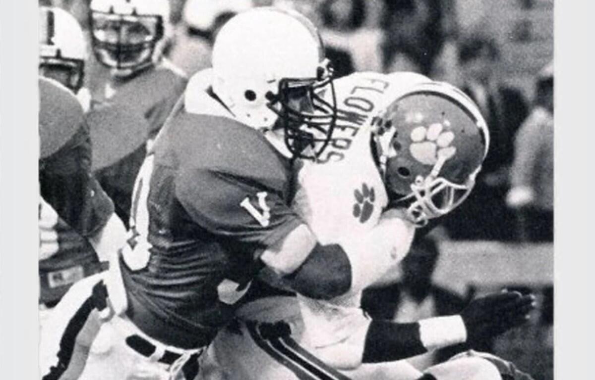 Former UVA LB Charles McDaniel