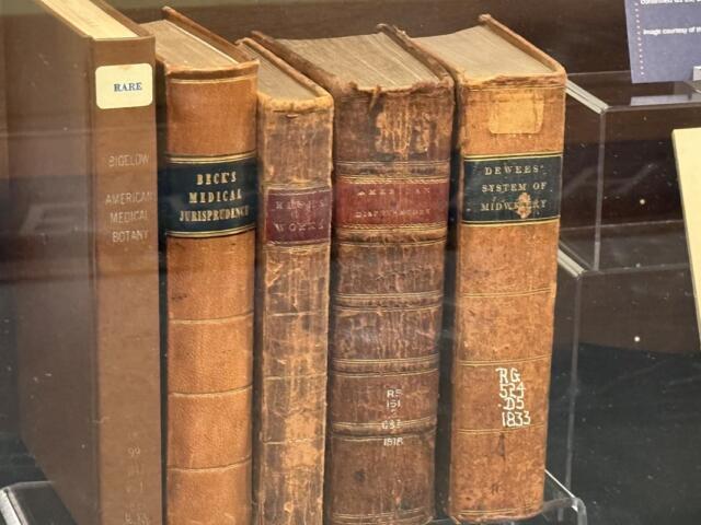 Rotunda medical books