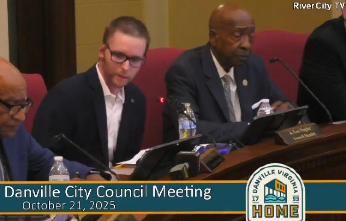 Lee Vogler at City Council 102125