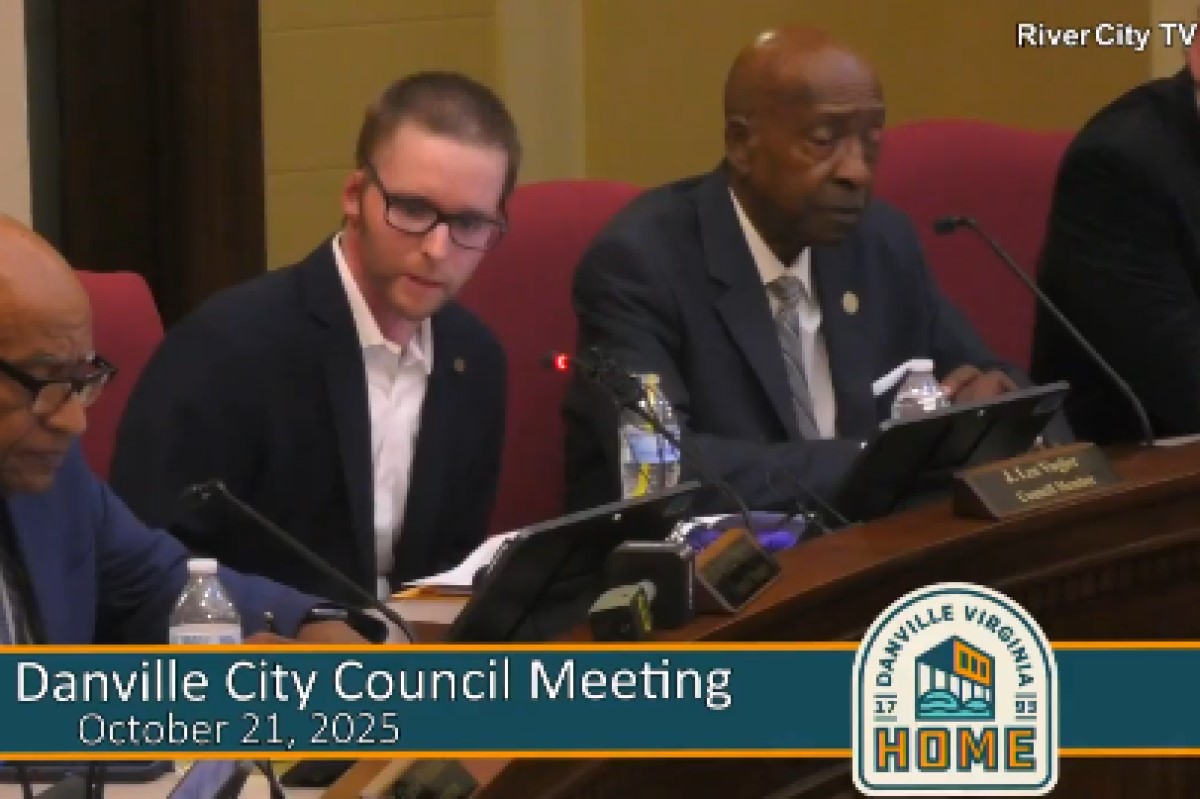 Lee Vogler at City Council 102125