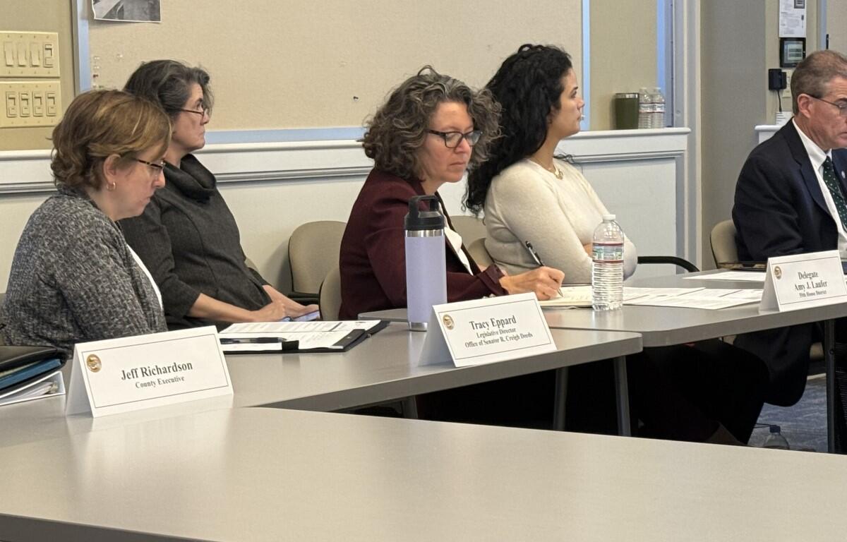 Tracy Eppard, Amy Laufer, Katrina Callsen