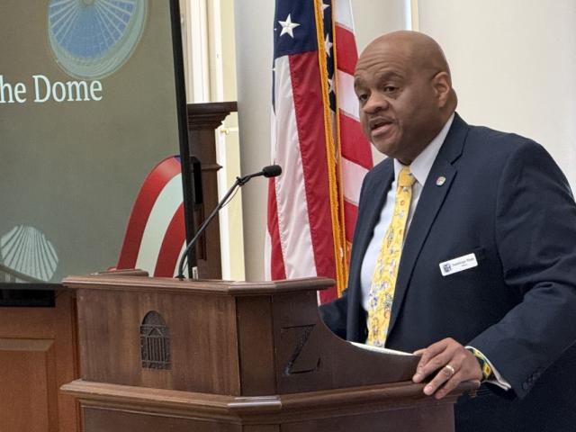 Mayor JuanDiego Wade reads Patrick Henry