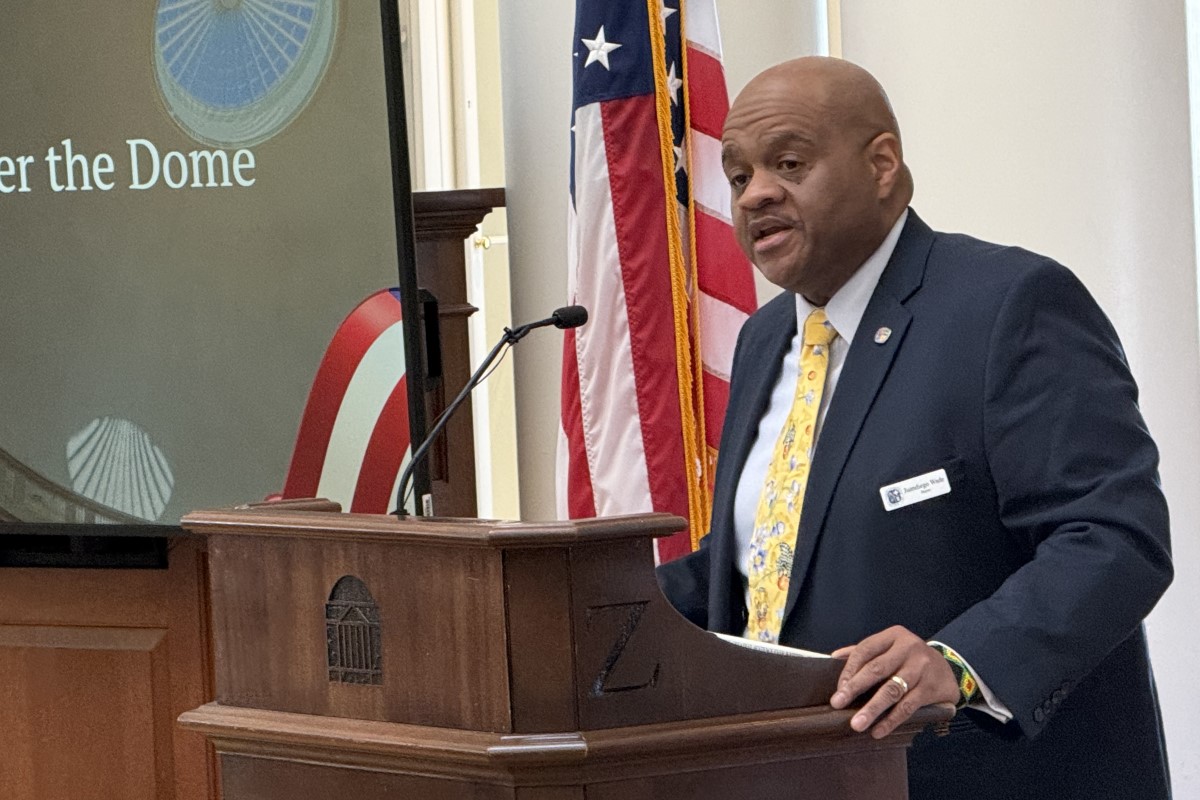 Mayor JuanDiego Wade reads Patrick Henry