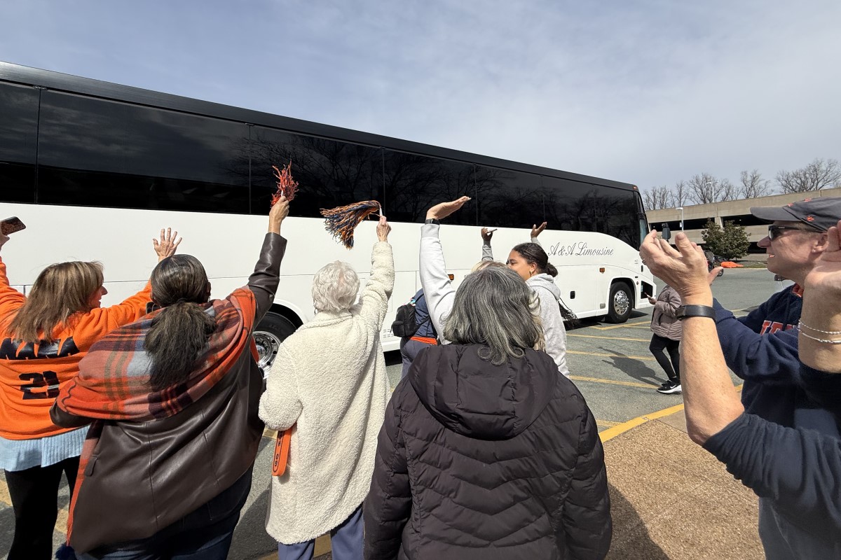 Hoos bus departs