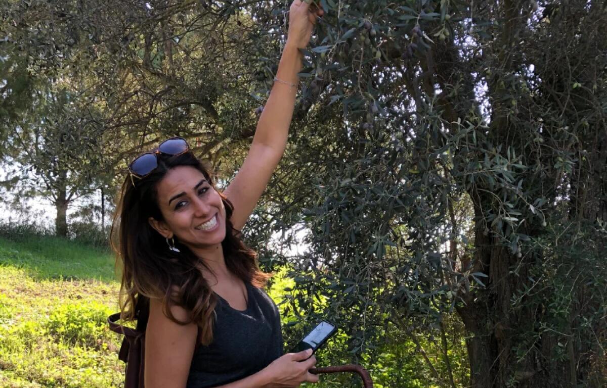 Claudia Hanna Veysel