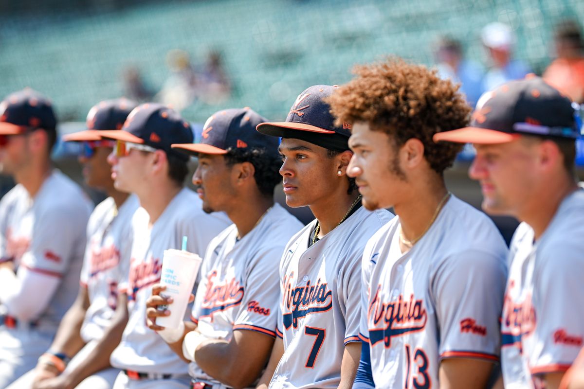 Virginia baseball lined up before a game