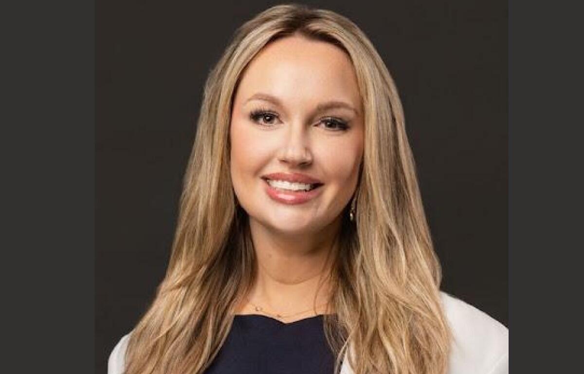 Courtney Kraus Saunders