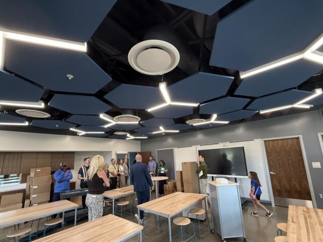 Mountain View Upper art classroom