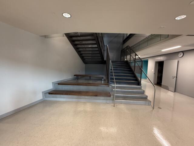 Mountain View Upper sitting space