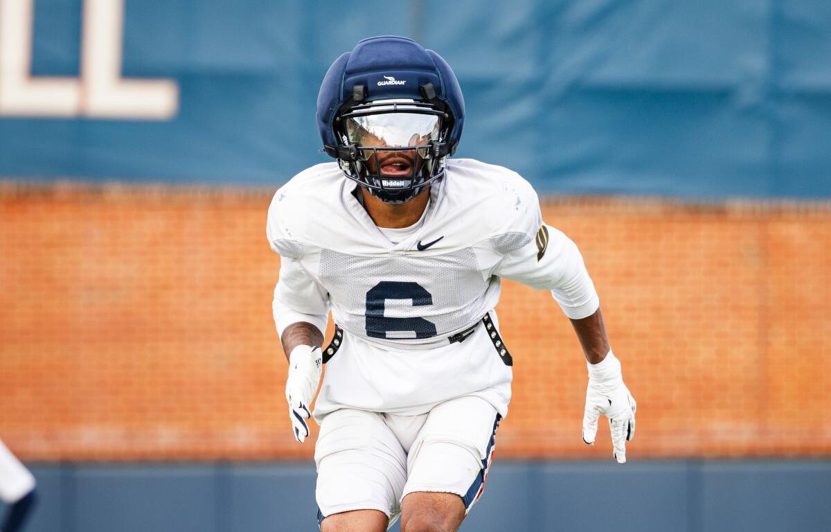 S Brandyn Hillman at UVA practice