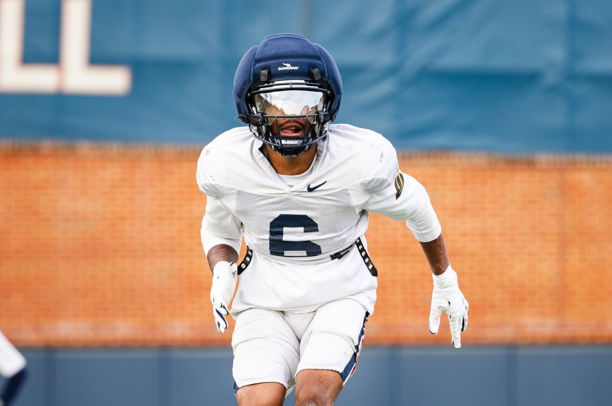 S Brandyn Hillman at UVA practice