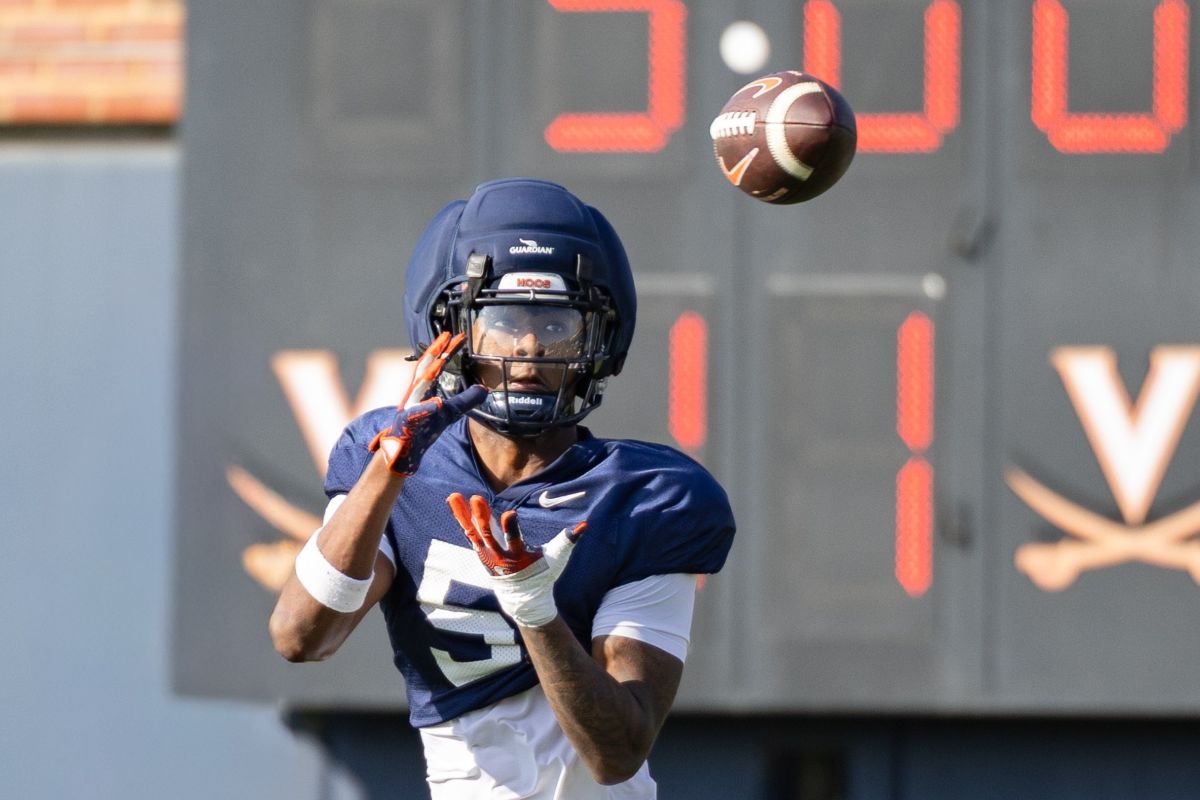 WR Kam Courtney catches a catch during UVA practice