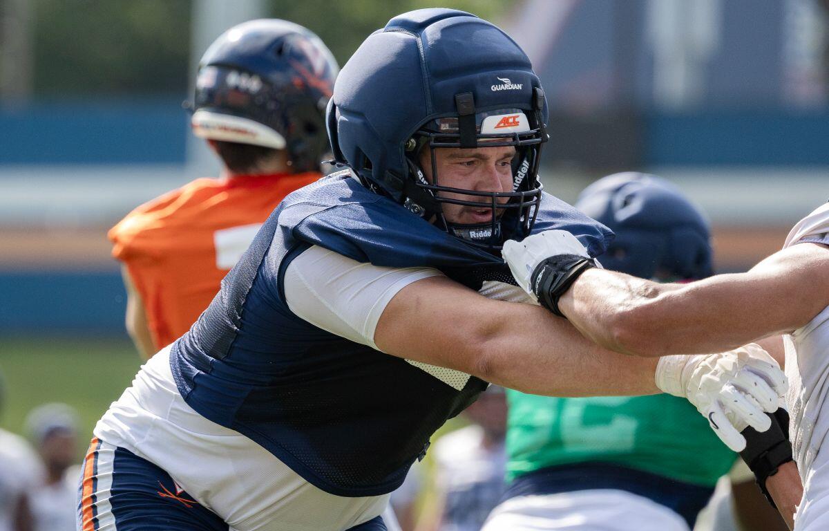 OL Monroe Mills at UVA preseason camp