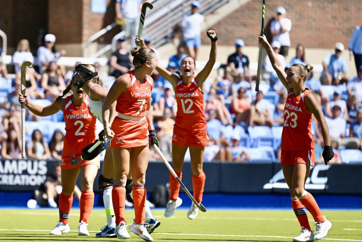UVA field hockey celebrates during its win over UNC.
