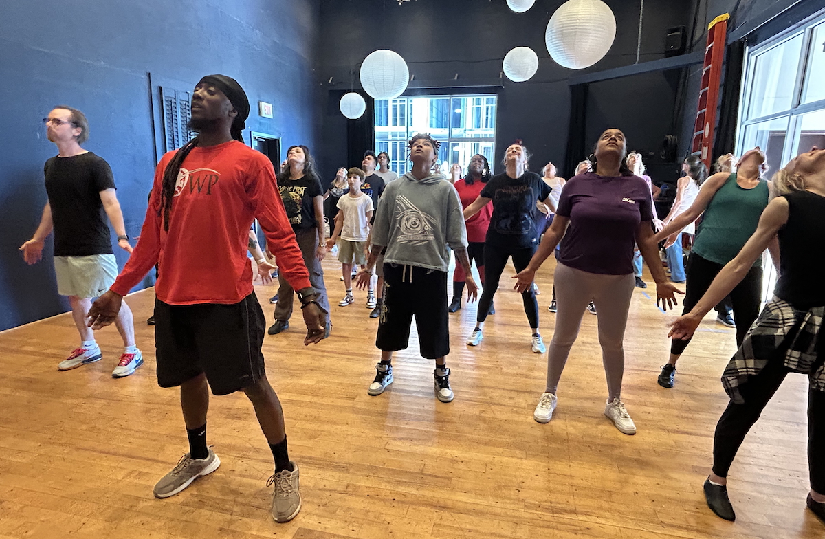 Marlon Proverbs leads Thriller rehearsal