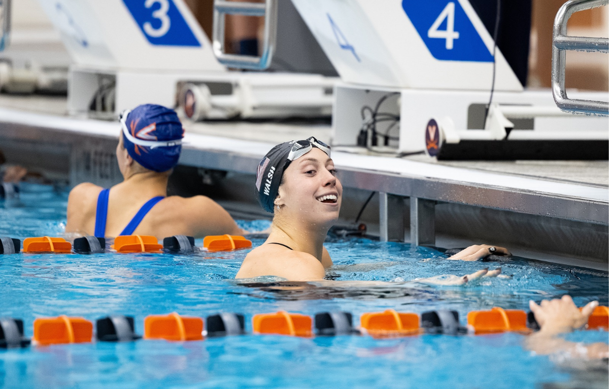 Gretchen Walsh breaks the 50m freestyle world record, Aquatics and Fitness Center at UVA, 10/16/26